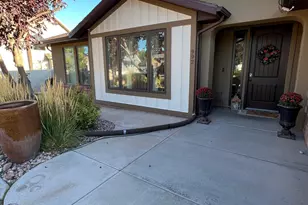 992 W 350 N, Roosevelt, UT 84066 - Photo 2