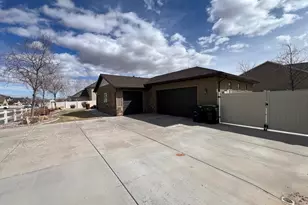 992 W 350 N, Roosevelt, UT 84066 - Photo 4
