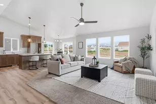 154 S Liberty St, Grantsville, UT 84029 - Photo 4