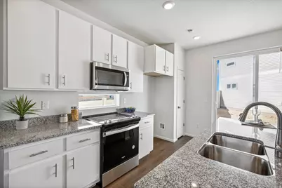 309 N Corridor Ln, Saratoga Springs, UT 84045 - Photo 12