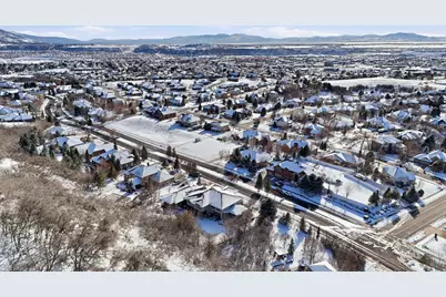 5304 S Skyline Pkwy, Ogden, UT 84403 - Photo 14