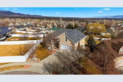 5272 W Sun Bloom Cir, Herriman, UT 84096 - Photo 48