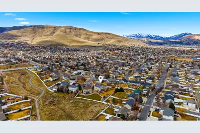 5272 W Sun Bloom Cir, Herriman, UT 84096 - Photo 46