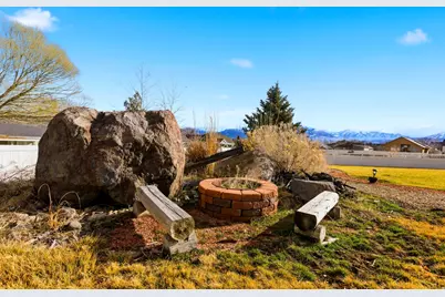 5272 W Sun Bloom Cir, Herriman, UT 84096 - Photo 40