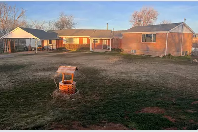 410 W 400 S, Blanding, UT 84511 - Photo 40