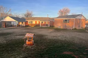 410 W 400 S, Blanding, UT 84511 - Photo 40