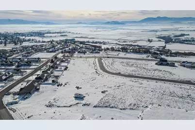 663 Cherry Ridge Ln #48, Richmond, UT 84333 - Photo 4