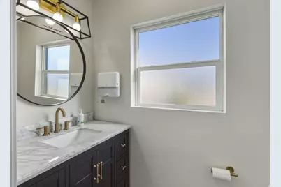 152 W 500 S, Bountiful, UT 84010 - Photo 22