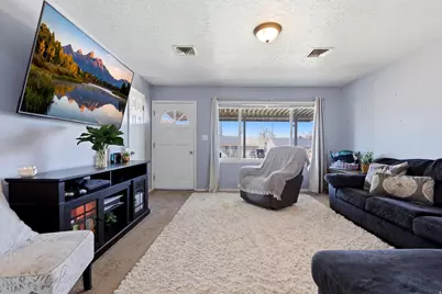 106 N 1st St, Tooele, UT 84074 - Photo 8