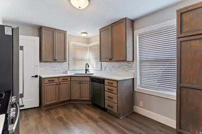 925 36th St, Ogden, UT 84403 - Photo 8