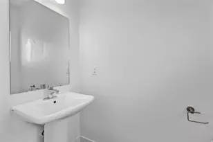 2214 N 450 W, Layton, UT 84041 - Photo 16