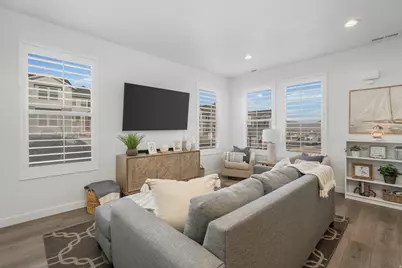 6671 W Skip Rock Rd, South Jordan, UT 84009 - Photo 4