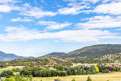 3204 Stoney Creek Cir #107, Heber City, UT 84032 - Photo 4