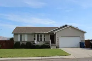 112 W 770 N, Santaquin, UT 84655 - Photo 1