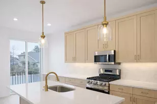 6717 S Vaughn Ln, Midvale, UT 84047 - Photo 2