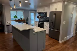 362 E 9150 S, Sandy, UT 84070 - Photo 2