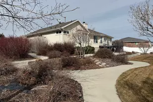 7125 S Case Mountain Cv W, West Jordan, UT 84081 - Photo 12