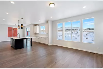 7728 S Falttop Mount Dr W #362, West Jordan, UT 84081 - Photo 10