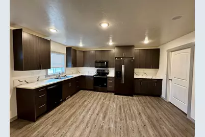 539 E River Heights Dr, Duchesne, UT 84021 - Photo 6