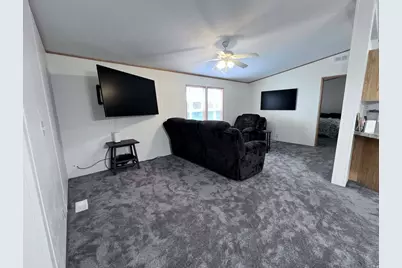150 W 7500 S #29, Midvale, UT 84047 - Photo 10