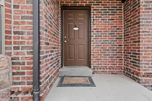 2146 E Shadow Dr S, Eagle Mountain, UT 84005 - Photo 4