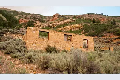 7500 Spring Canyon Rd, Helper, UT 84526 - Photo 40