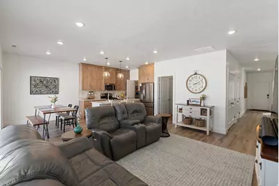 409 W 3085 S, Nibley, UT 84321 - Photo 4