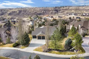 10346 S Grayrock Ct, Sandy, UT 84092 - Photo 58