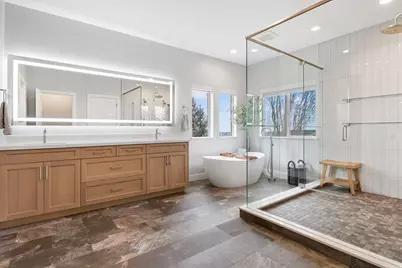 10346 S Grayrock Ct, Sandy, UT 84092 - Photo 26