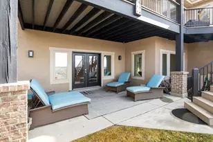 10346 S Grayrock Ct, Sandy, UT 84092 - Photo 32