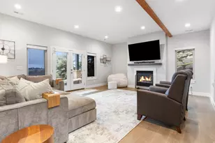 10346 S Grayrock Ct, Sandy, UT 84092 - Photo 30