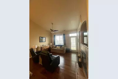 6391 W Passenger Ct, West Jordan, UT 84081 - Photo 8