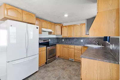 83 W 650 N, Clearfield, UT 84015 - Photo 18