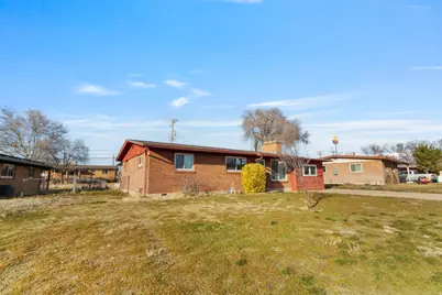 83 W 650 N, Clearfield, UT 84015 - Photo 2