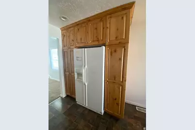 718 N 200 E, Price, UT 84501 - Photo 8