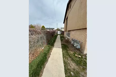 3279 S 4140 W, West Valley, UT 84120 - Photo 12