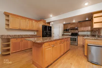 11129 S 2125 E, Sandy, UT 84092 - Photo 12