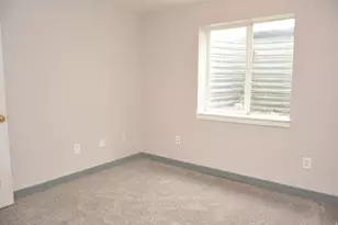 932 N 1250 St E, Tooele, UT 84074 - Photo 16