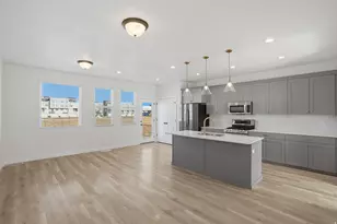 5028 W Daybreak Pkwy, South Jordan, UT 84009 - Photo 10