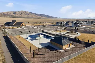 1259 E Kelsey Dr, Eagle Mountain, UT 84005 - Photo 40