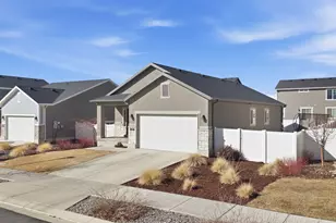 1259 E Kelsey Dr, Eagle Mountain, UT 84005 - Photo 30