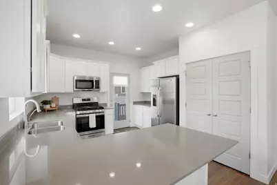 1259 E Kelsey Dr, Eagle Mountain, UT 84005 - Photo 12