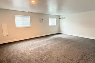 10240 S Locksley Rd E, Sandy, UT 84092 - Photo 20