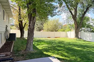 10240 S Locksley Rd E, Sandy, UT 84092 - Photo 24