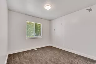10240 S Locksley Rd E, Sandy, UT 84092 - Photo 12