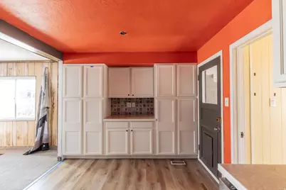 270 E 8680 S, Sandy, UT 84070 - Photo 6