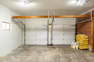 215 N 800 E, Hyrum, UT 84319 - Photo 28