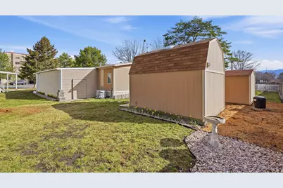 1551 W Indian Summer Dr, Salt Lake City, UT 84116 - Photo 38