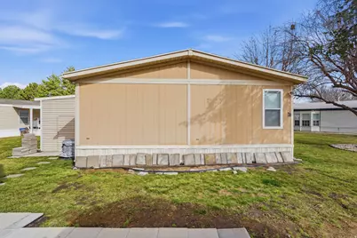 1551 W Indian Summer Dr, Salt Lake City, UT 84116 - Photo 40