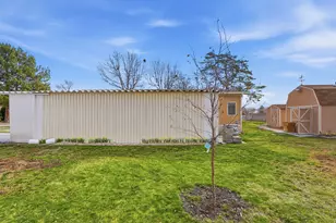 1551 W Indian Summer Dr, Salt Lake City, UT 84116 - Photo 36